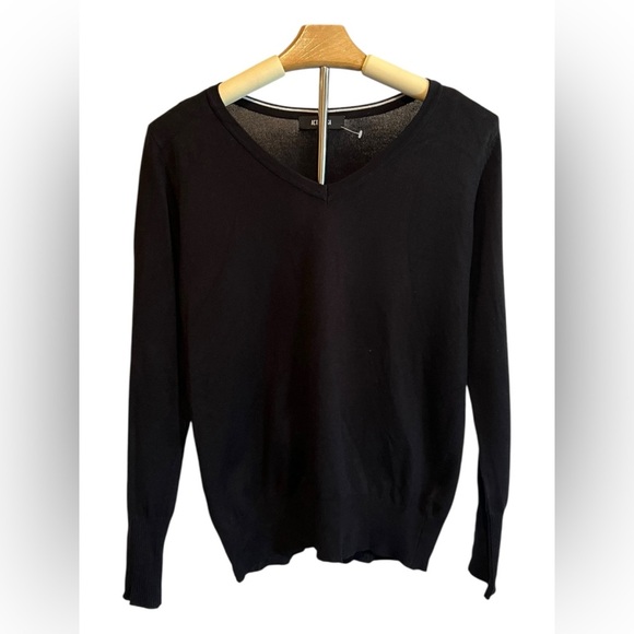 🟣Active USA Black V-Neck Knit Sweater – XL - Picture 1 of 5